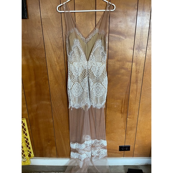 Rare For Love and Lemons Antigua Lace Sheer Maxi Dress White Nude XS EUC - Picture 14 of 14